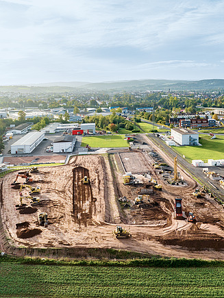 Drohnenfoto von einer Baustelle